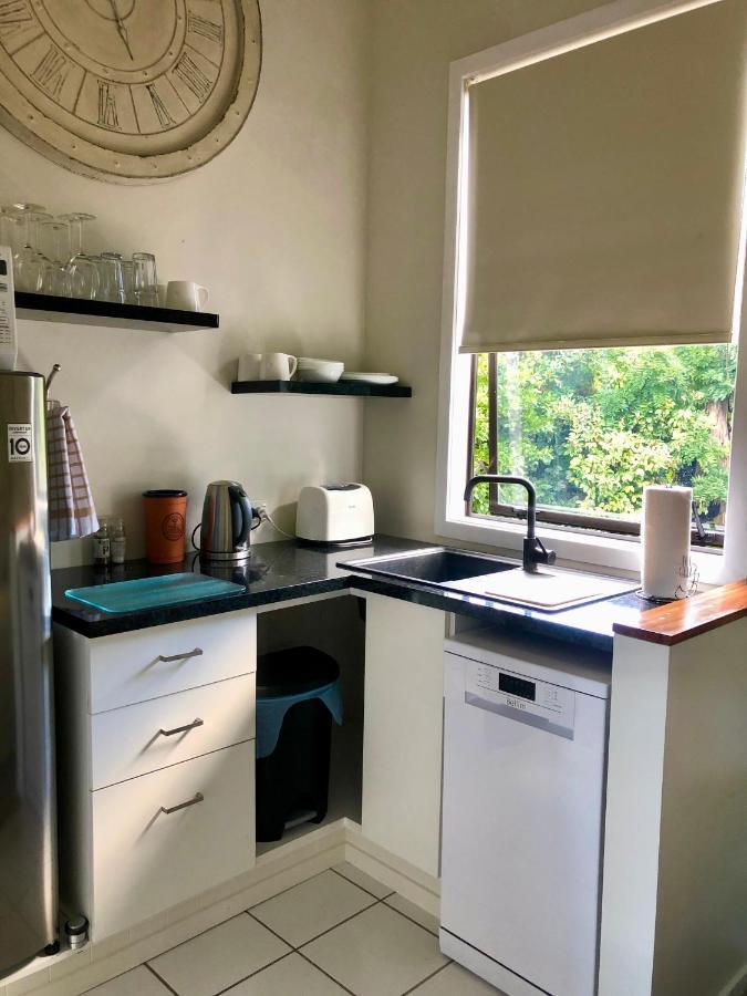 Le Chalet Waiheke Apartments Ostend Εξωτερικό φωτογραφία
