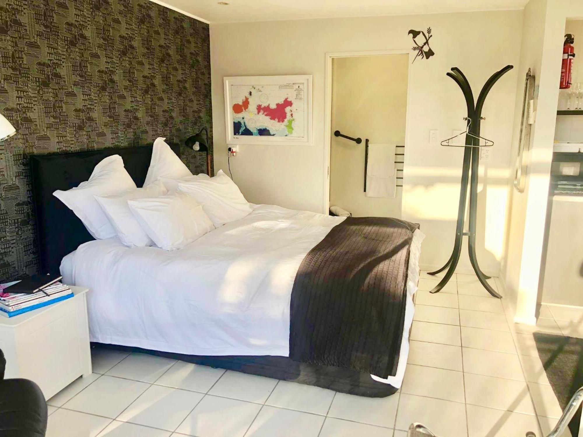 Le Chalet Waiheke Apartments Ostend Δωμάτιο φωτογραφία