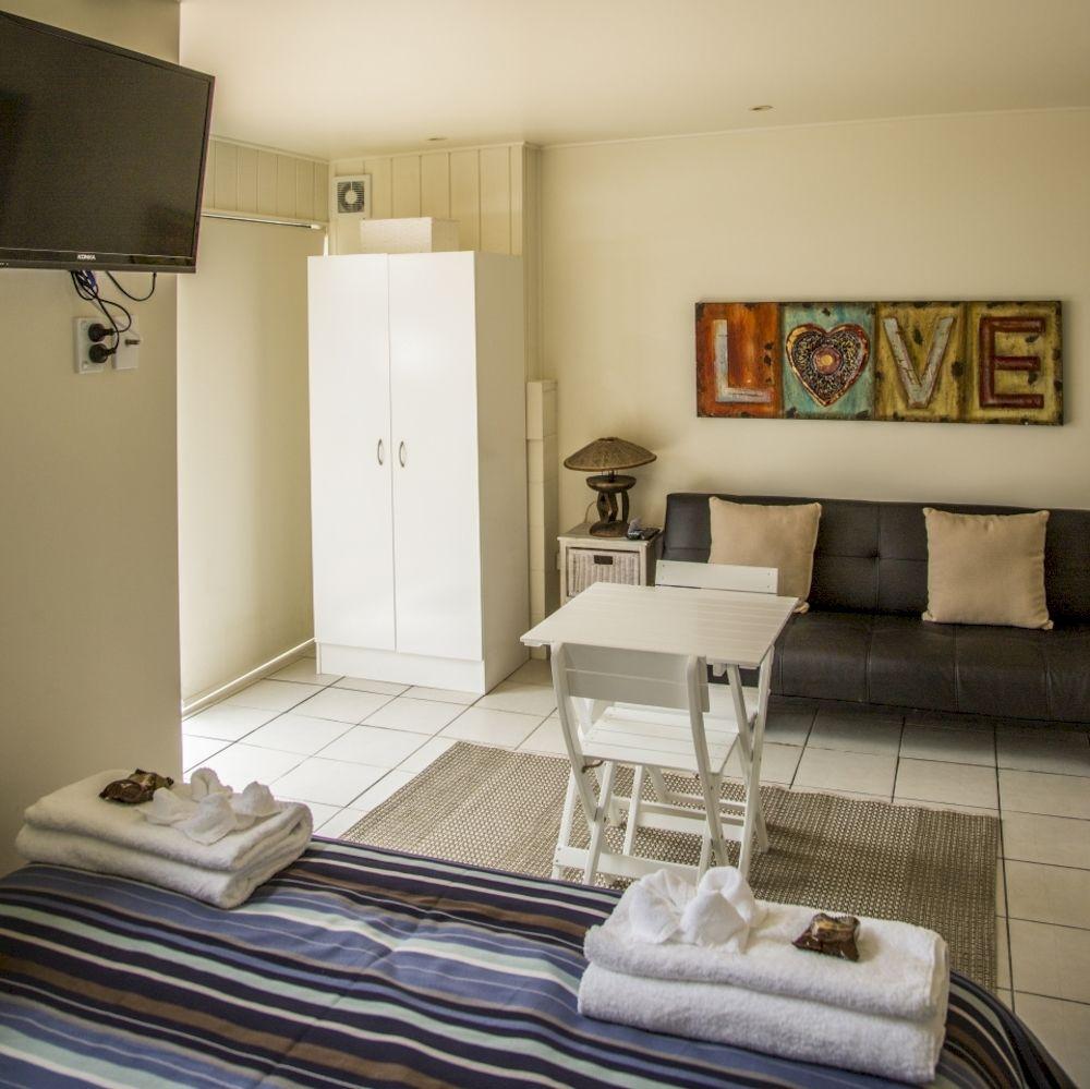 Le Chalet Waiheke Apartments Ostend Εξωτερικό φωτογραφία