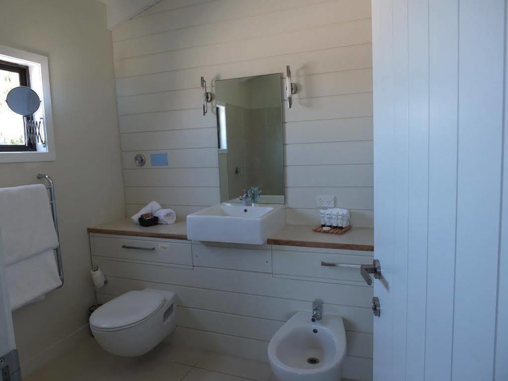 Le Chalet Waiheke Apartments Ostend Εξωτερικό φωτογραφία