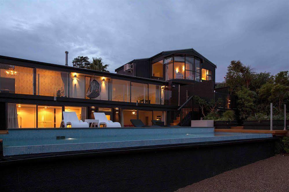 Le Chalet Waiheke Apartments Ostend Εξωτερικό φωτογραφία