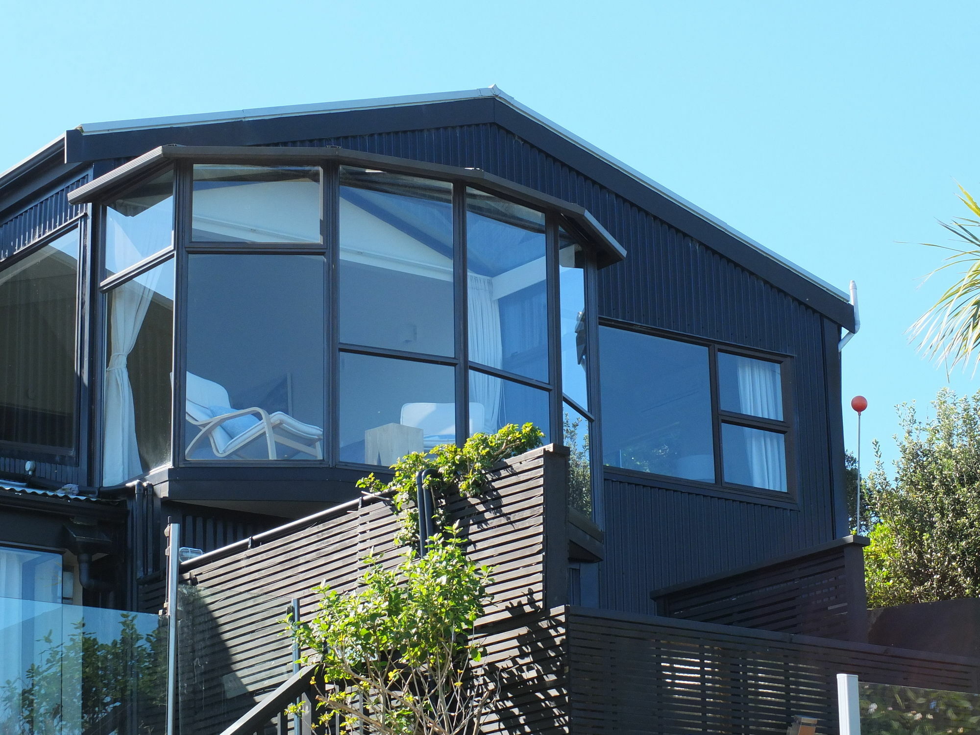 Le Chalet Waiheke Apartments Ostend Εξωτερικό φωτογραφία